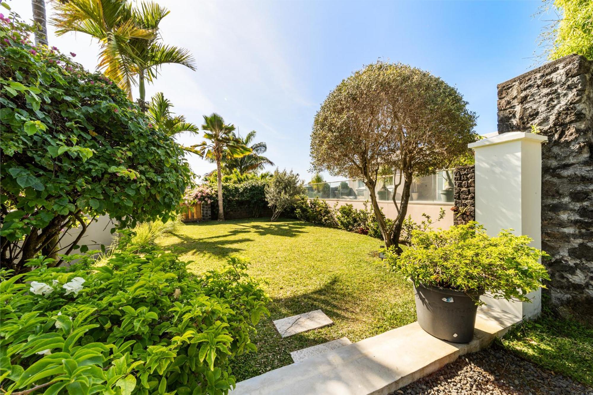 Villa Avec Piscine Vue Mer Et Montagne, En Pleine Nature 圣若瑟 外观 照片